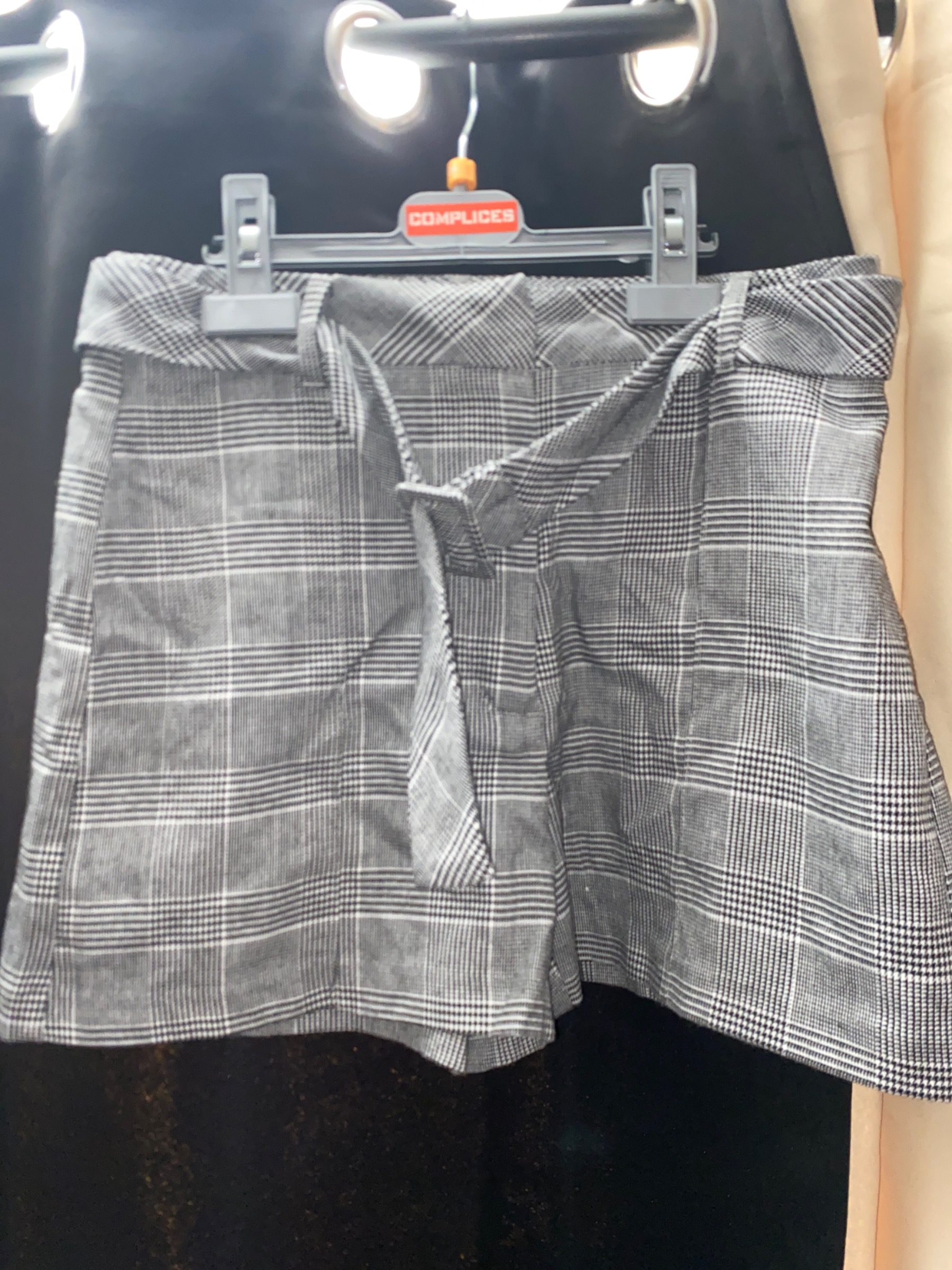 Short avec carreaux