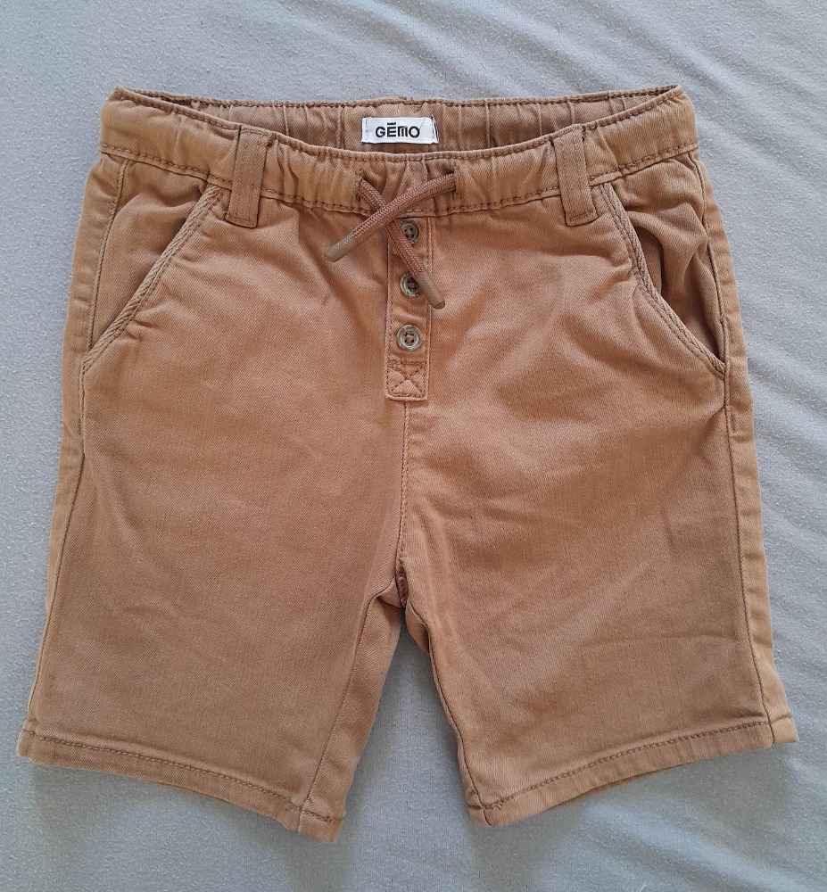 Short marron marque gemo.