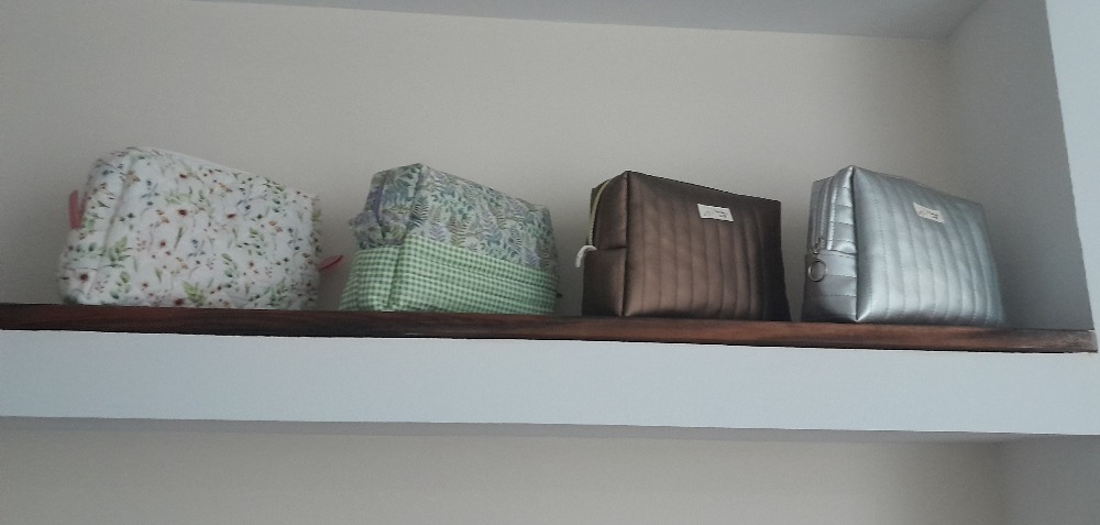 Trousse de toilette artisanale 
Fait main
