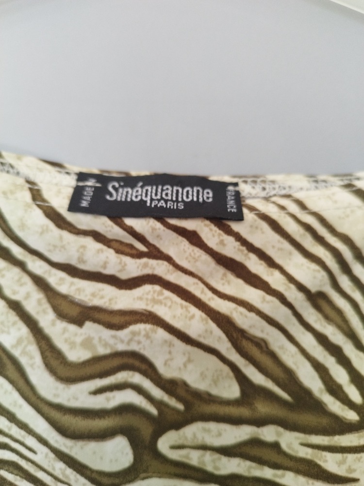Robe Sinequanone 2
